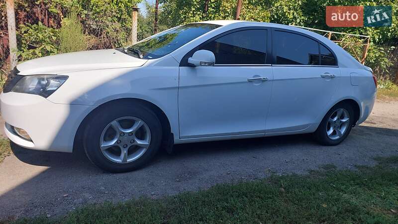 Geely Emgrand 7 (EC7) 2014