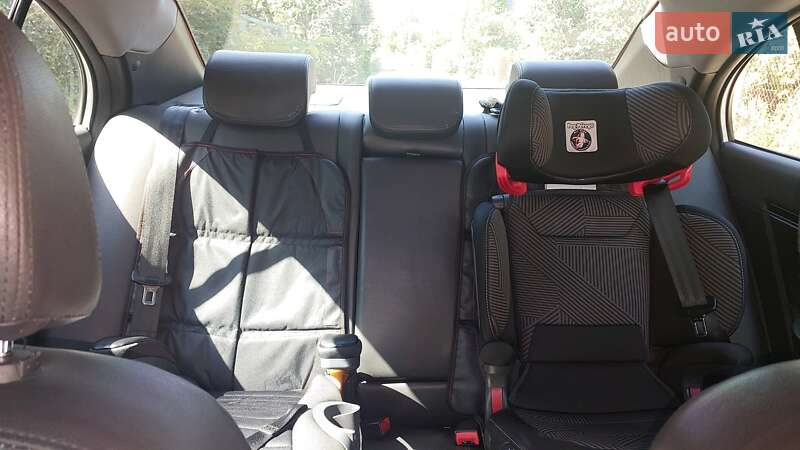 Geely Emgrand 7 (EC7) 2014