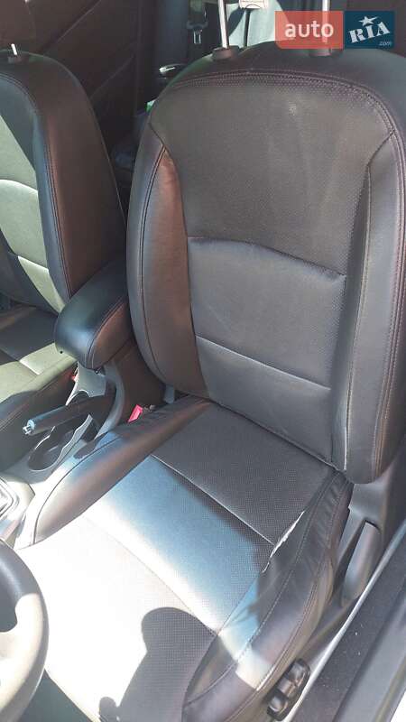 Geely Emgrand 7 (EC7) 2014