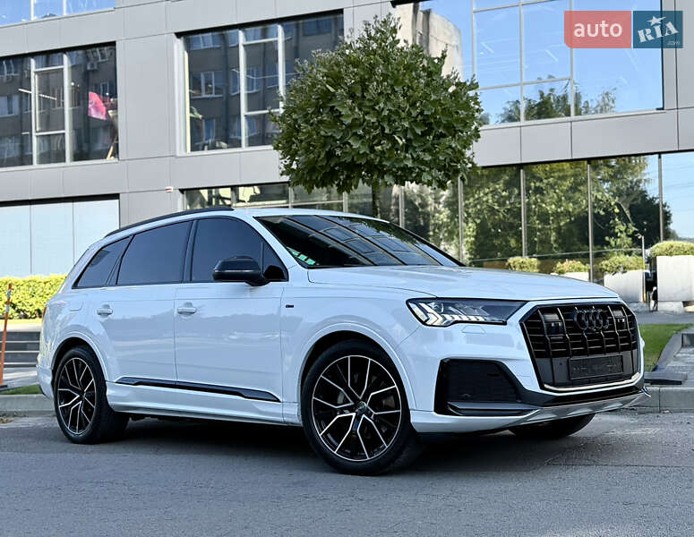 Audi-47