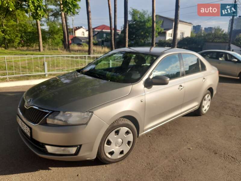 Skoda Rapid 2013