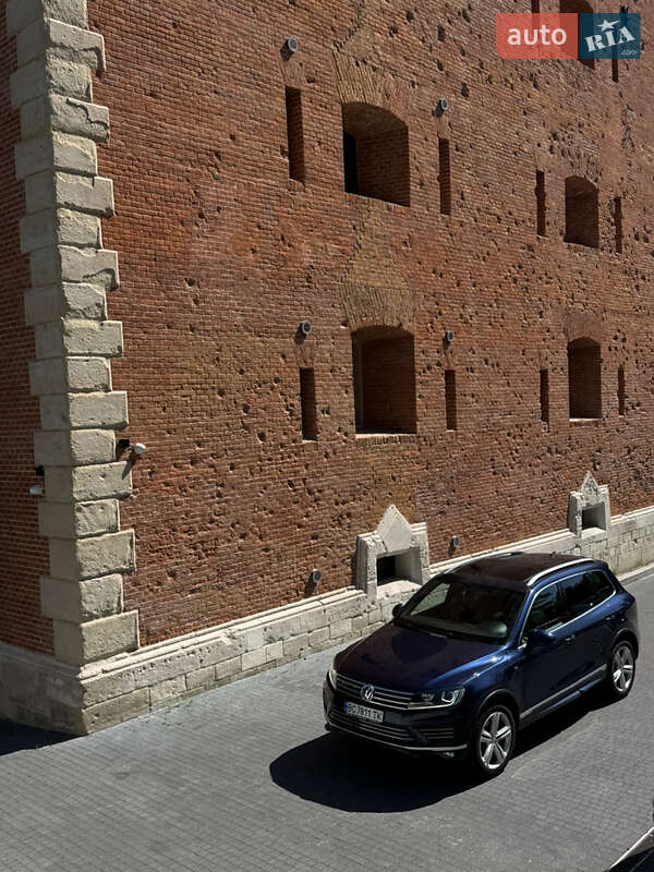 Volkswagen Touareg 2013