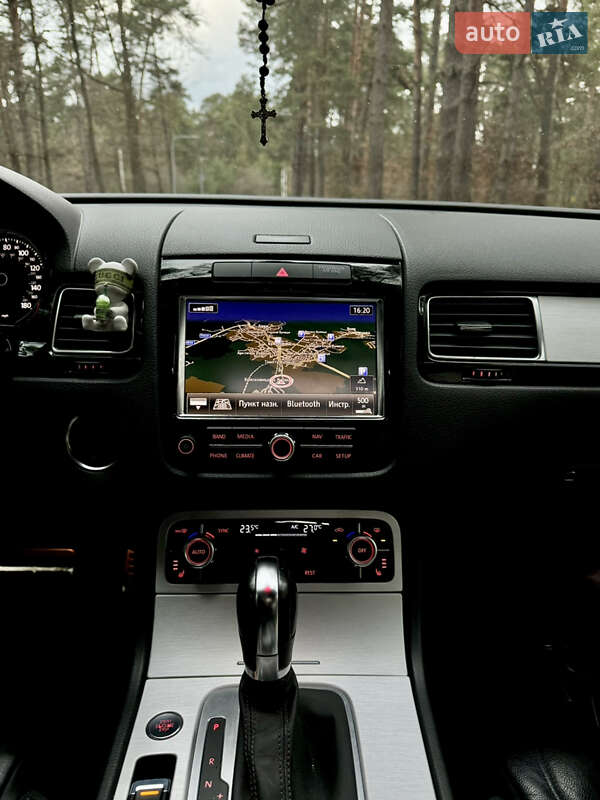 Volkswagen Touareg 2013