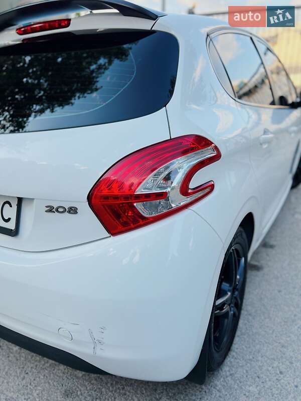 Peugeot 208 2013