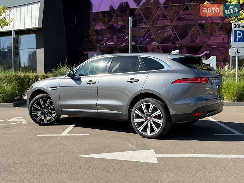 Jaguar F-Pace 2017