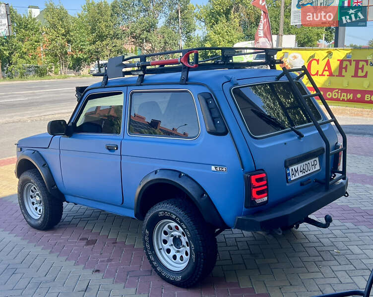 ВАЗ / Lada-10