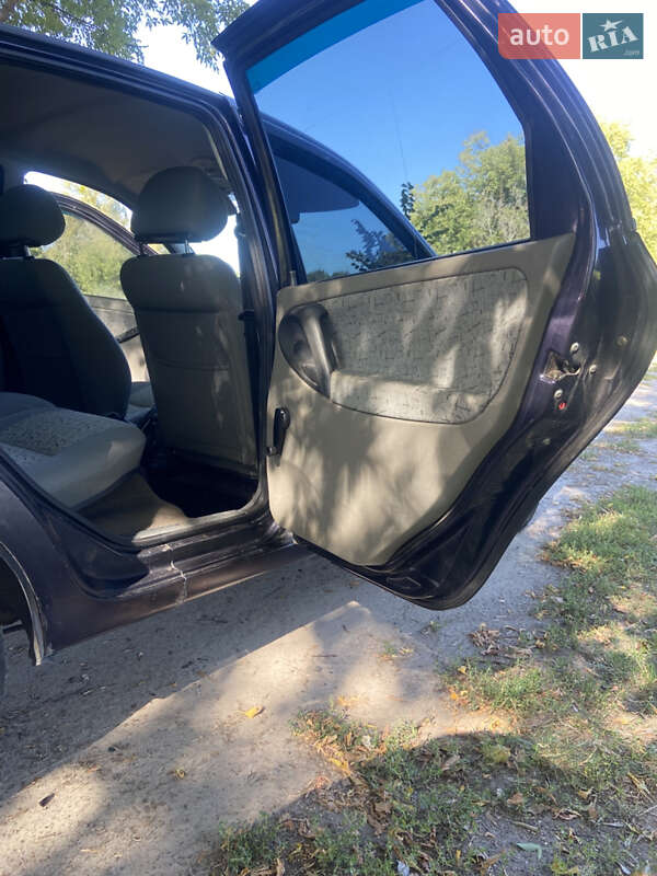 ВАЗ / Lada 1119 Калина 2007