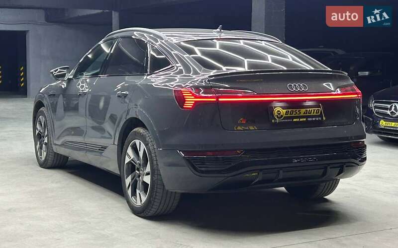 Audi Q8 e-tron 2023