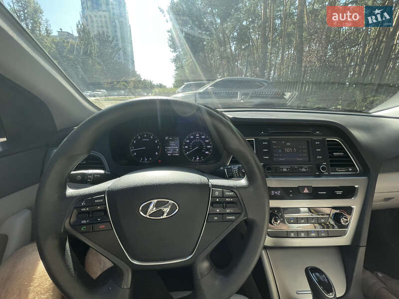 Hyundai Sonata 2017