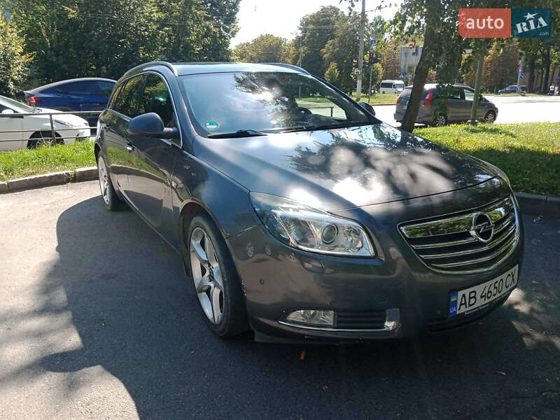 Opel Insignia 2010