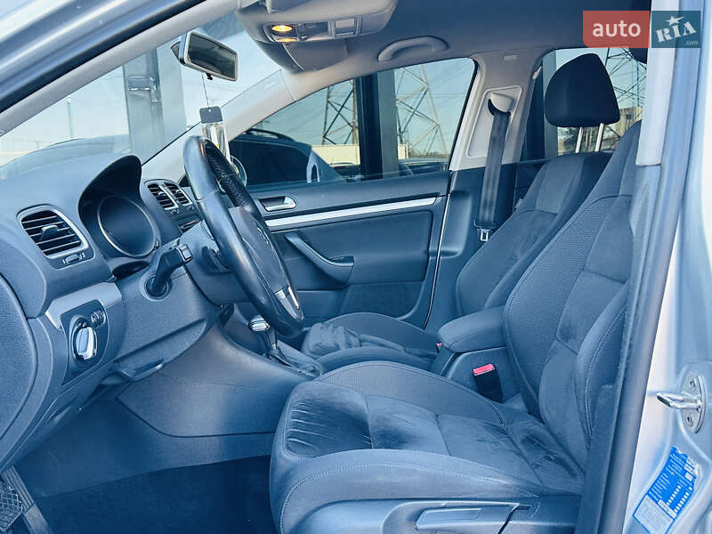 Volkswagen Golf 2010