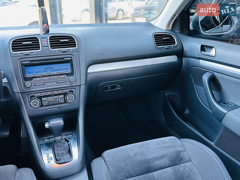 Volkswagen Golf 2010