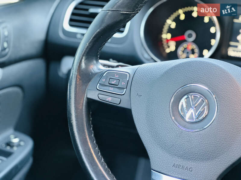 Volkswagen Golf 2010