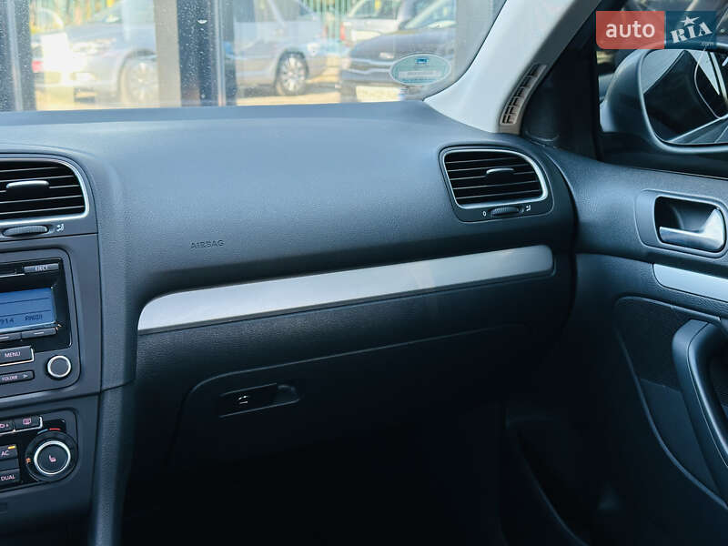 Volkswagen Golf 2010