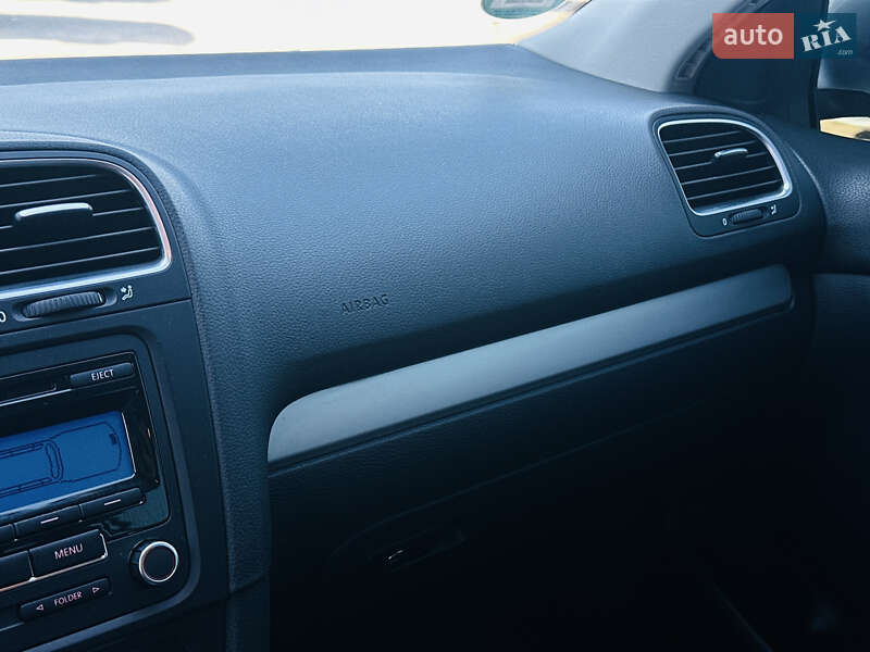 Volkswagen Golf 2010