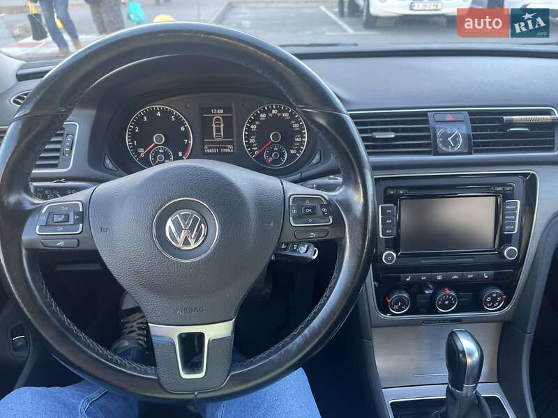 Volkswagen Passat 2014