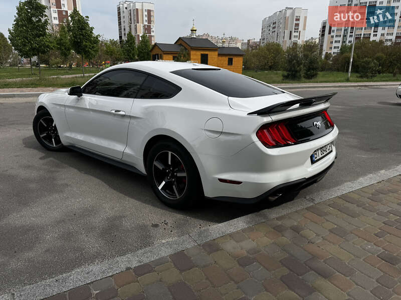 Ford Mustang 2019