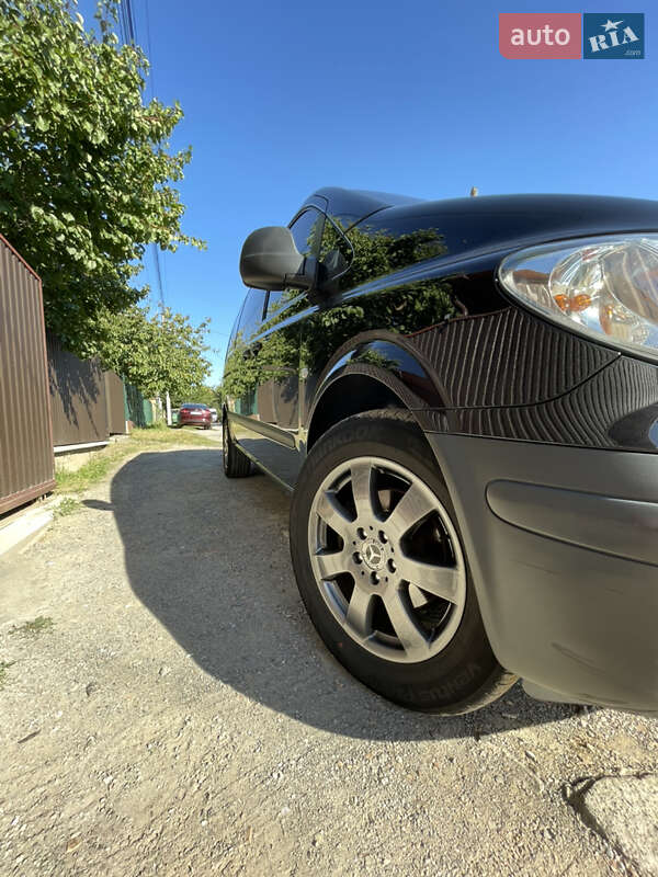 Mercedes-Benz Vito 2009