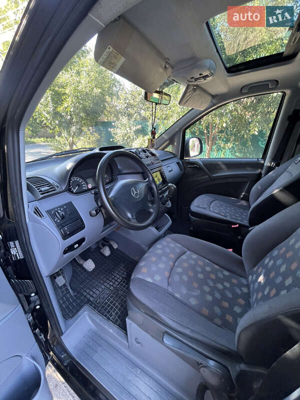 Mercedes-Benz Vito 2009