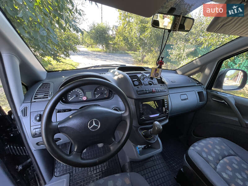 Mercedes-Benz Vito 2009