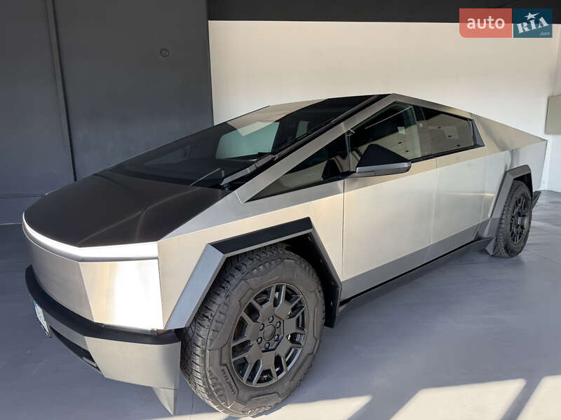 Tesla Cybertruck 2024