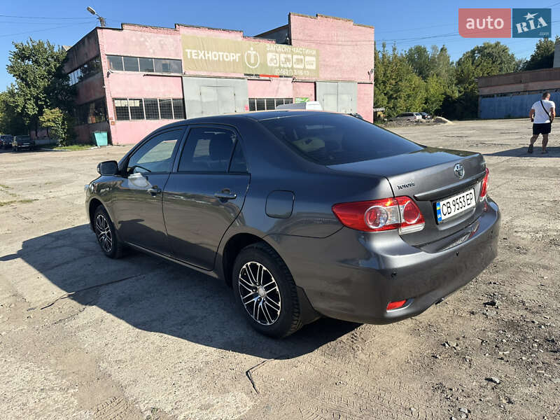 Toyota Corolla 2012
