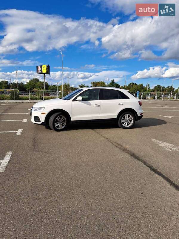 Audi Q3 2017