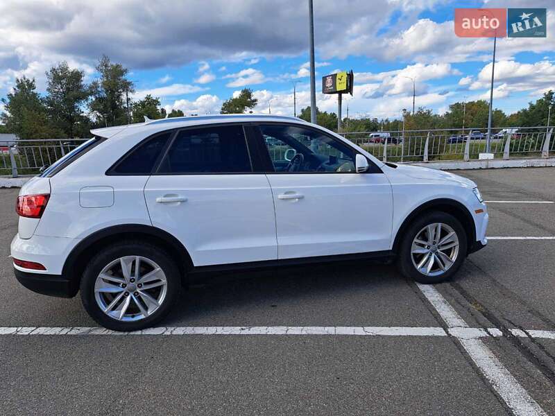 Audi Q3 2017