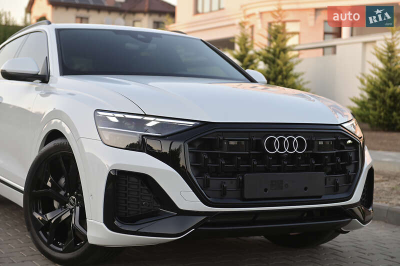 Audi Q8 2025