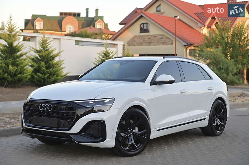 Audi Q8 2025