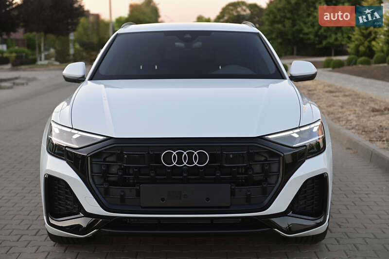 Audi Q8 2025