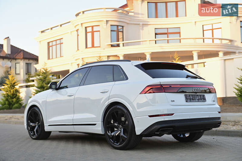 Audi Q8 2025