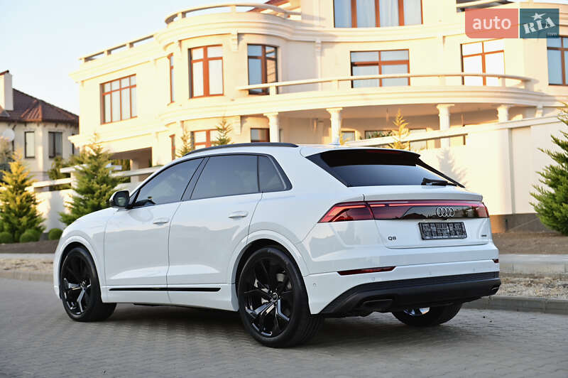 Audi Q8 2025
