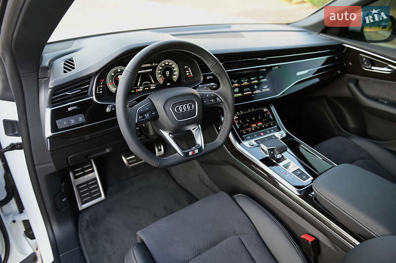 Audi Q8 2025
