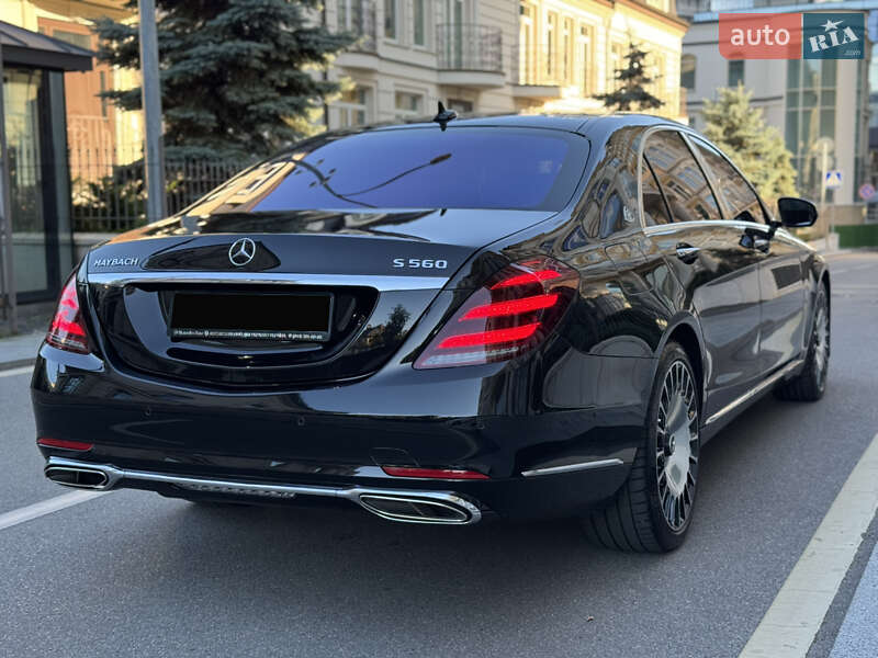 Mercedes-Benz-69