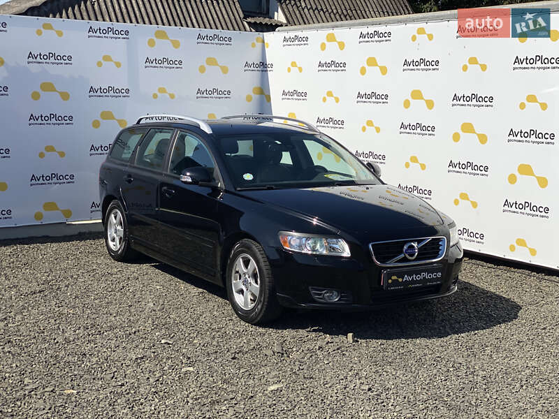 Volvo V50 2011