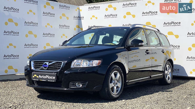 Volvo V50 2011