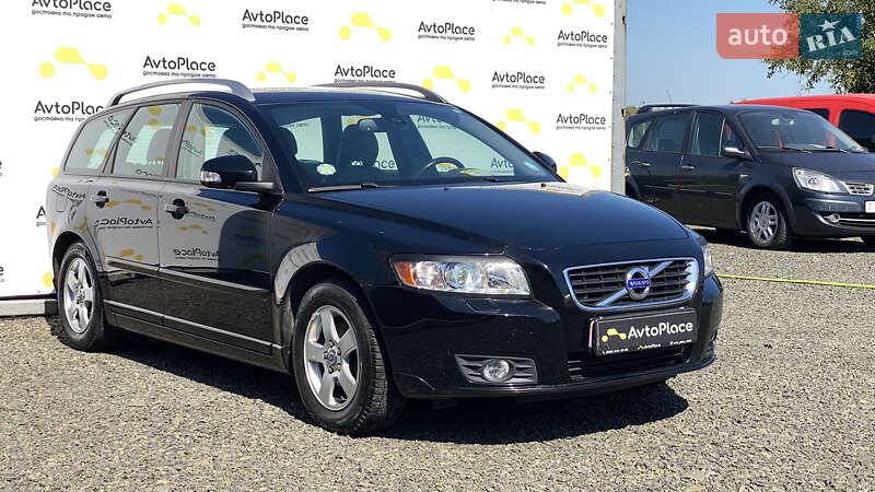 Volvo V50 2011