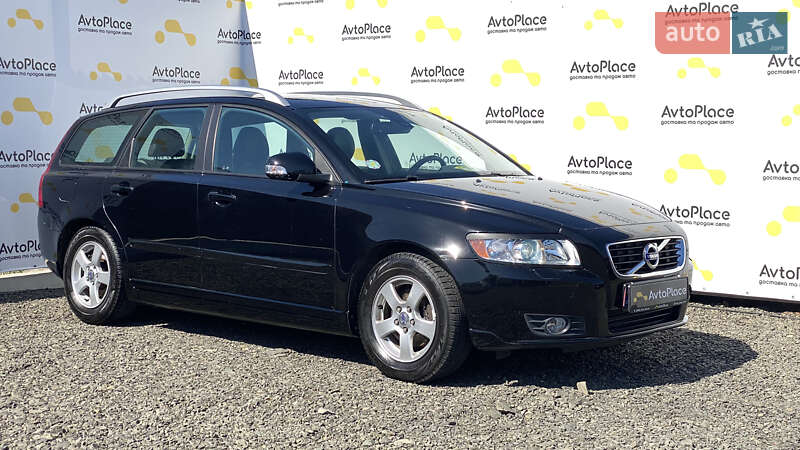 Volvo V50 2011