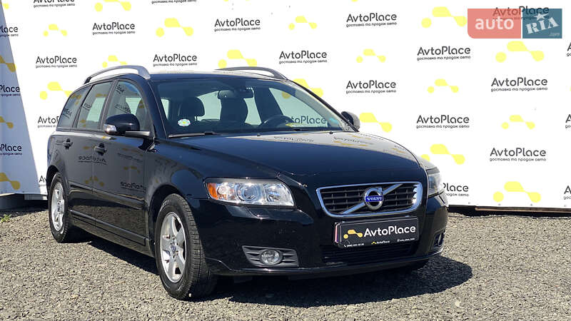 Volvo V50 2011