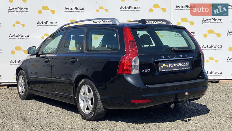 Volvo V50 2011