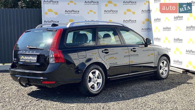 Volvo V50 2011