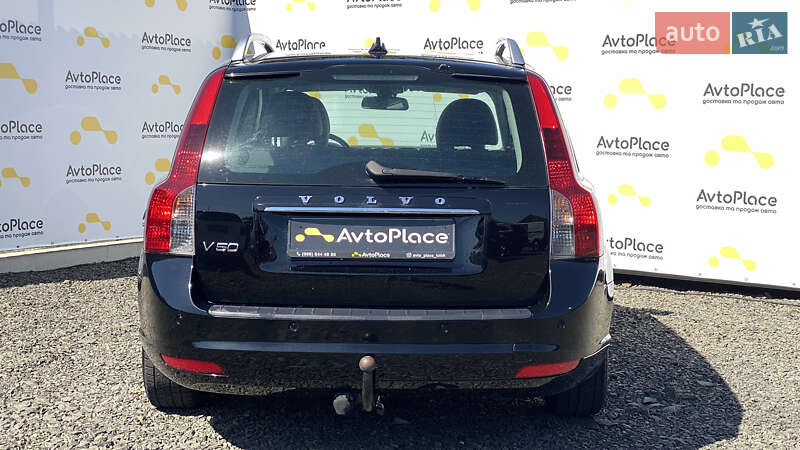 Volvo V50 2011