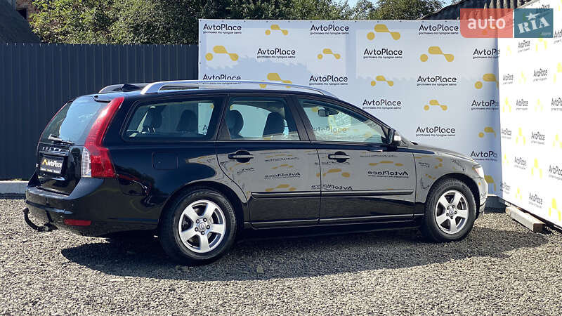 Volvo V50 2011