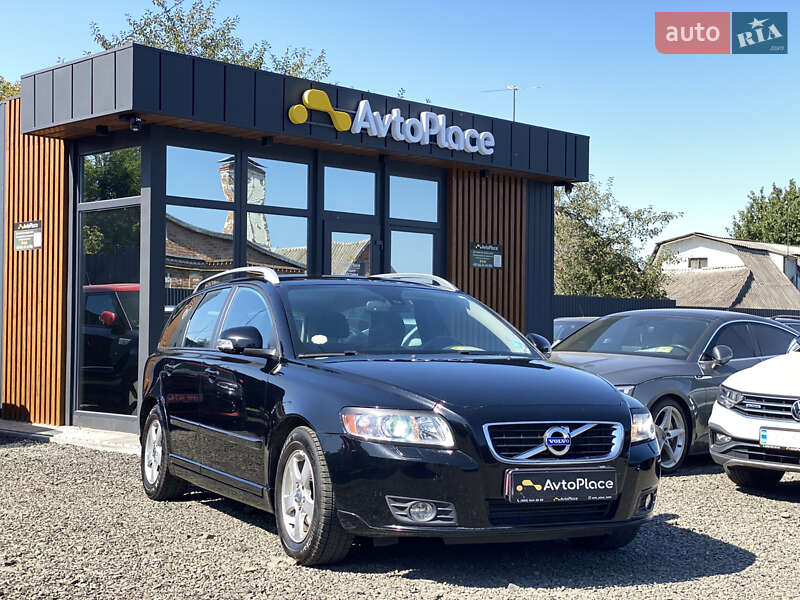 Volvo V50 2011