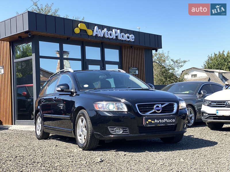 Volvo V50 2011