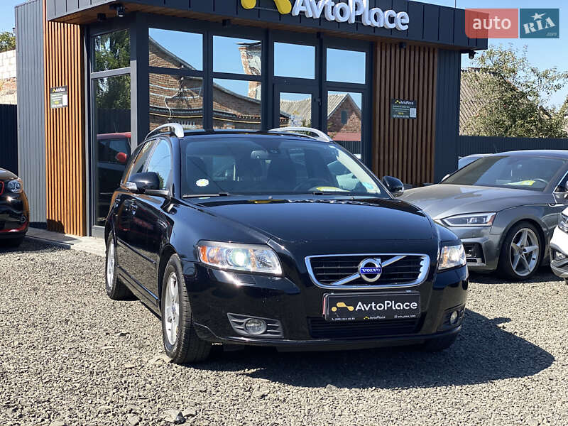 Volvo V50 2011