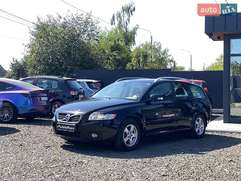 Volvo V50 2011