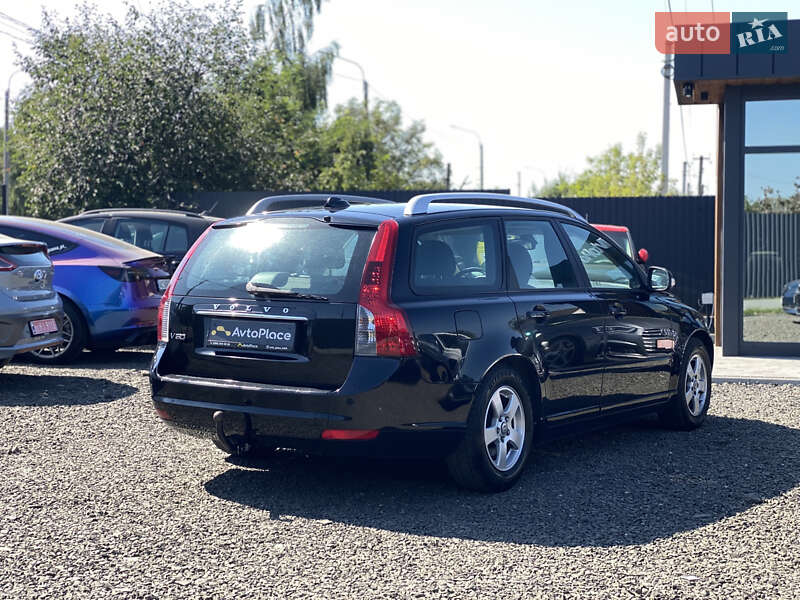 Volvo V50 2011