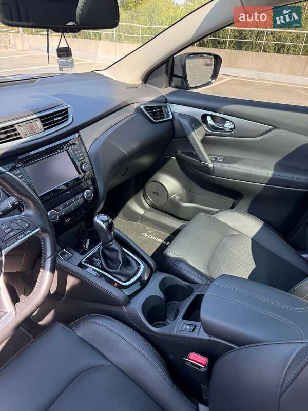 Nissan-20